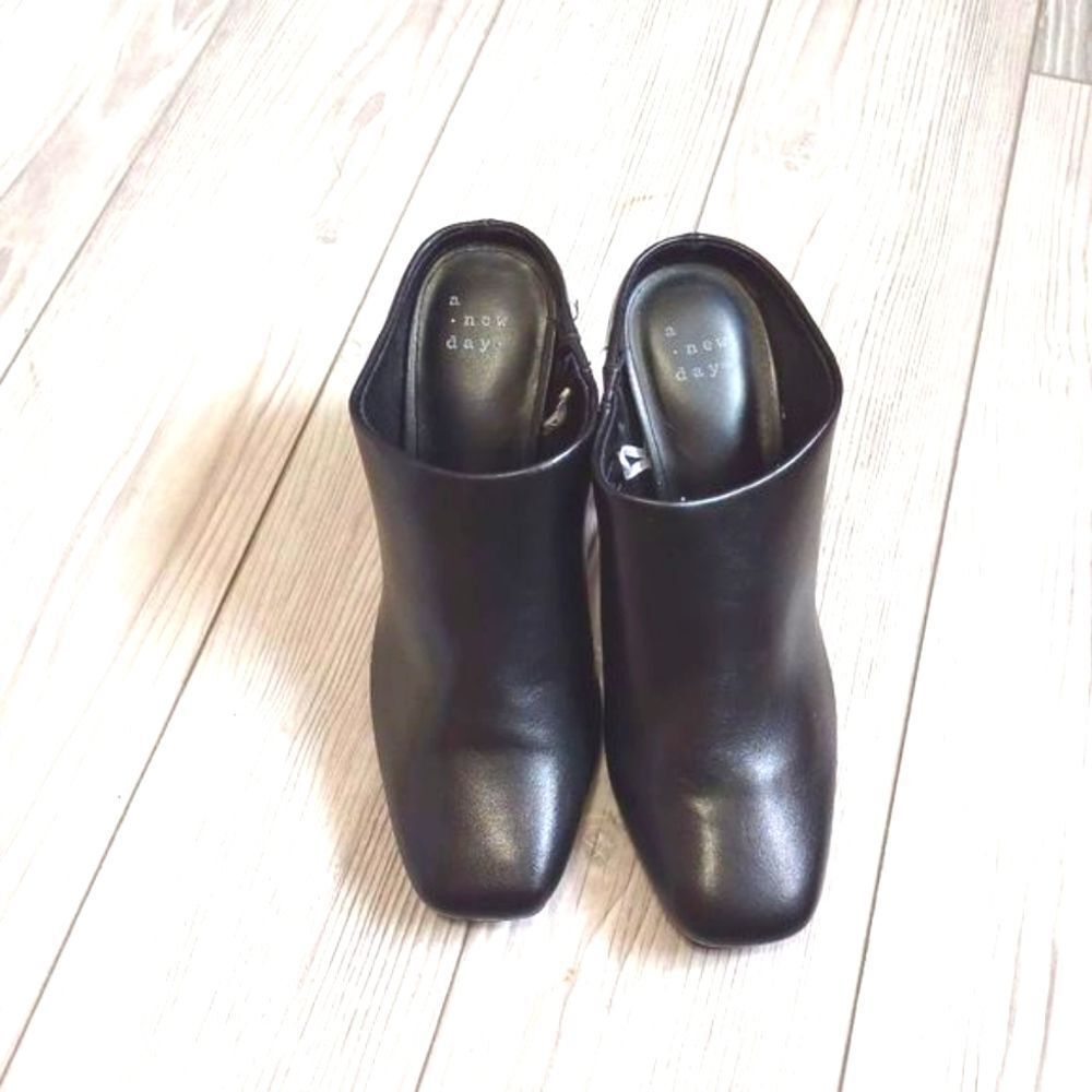 (42-4507) A New Day Black Paula Sandals Size 9.5
